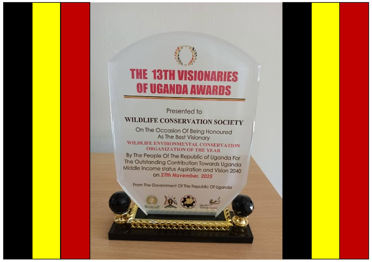 Visionaries of Uganda Award. Credit ©WCS